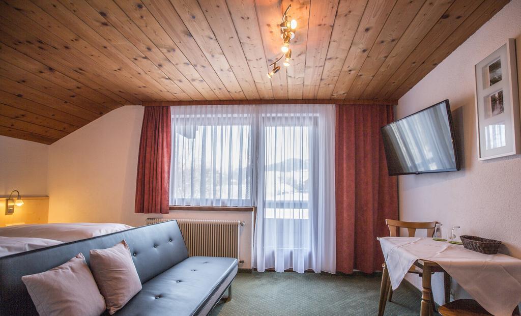 Gaestehaus-Pension Barbara Андельсбух Номер фото