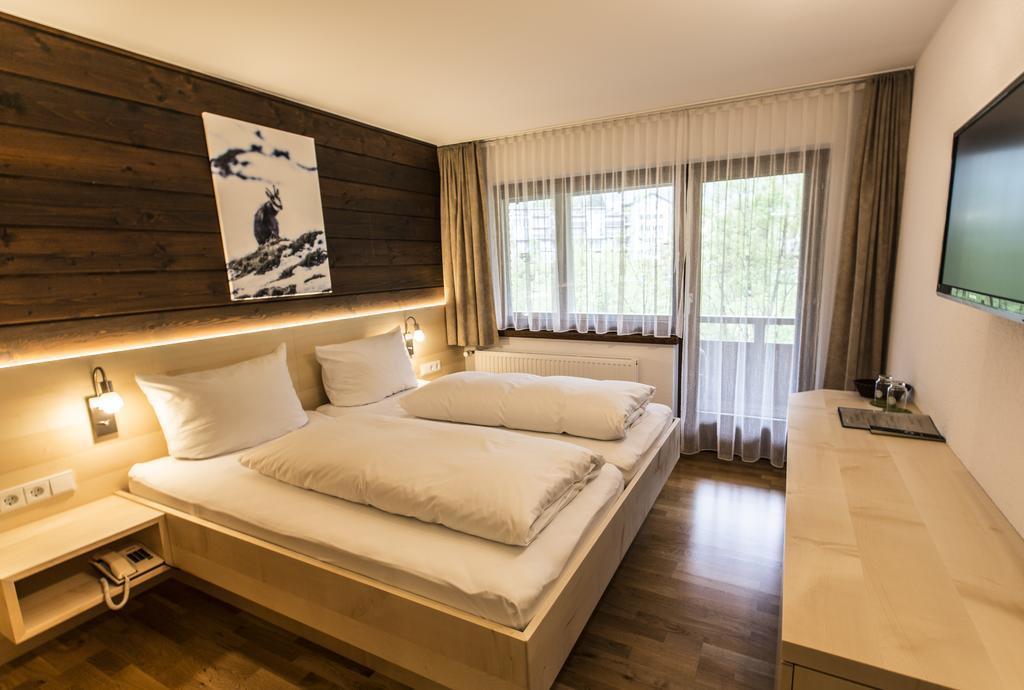 Gaestehaus-Pension Barbara Андельсбух Экстерьер фото